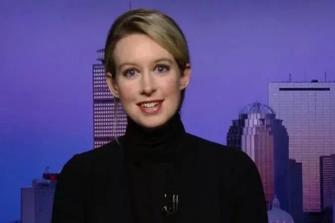 少抽点血?女版乔布斯破产!硅谷美女CEO百亿惊天骗局,把全世界都骗了-肽度TIMEDOO