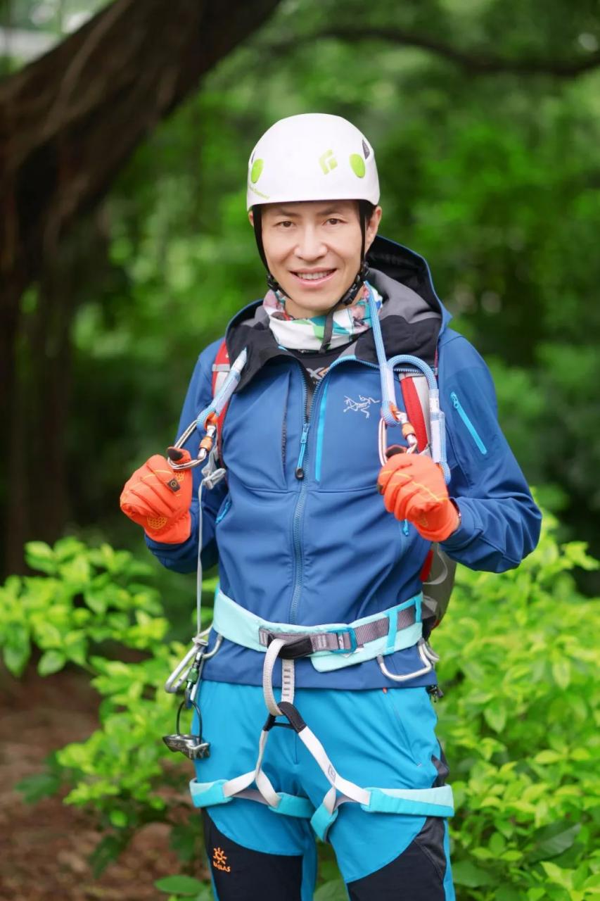 帅!换下白大褂的医生大咖,一秒变身运动达人!-肽度TIMEDOO