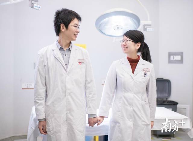 黄应雄和叶子。 急诊科里的“神仙爱情”:最浪漫的事,是和你一起抢救病人-肽度TIMEDOO