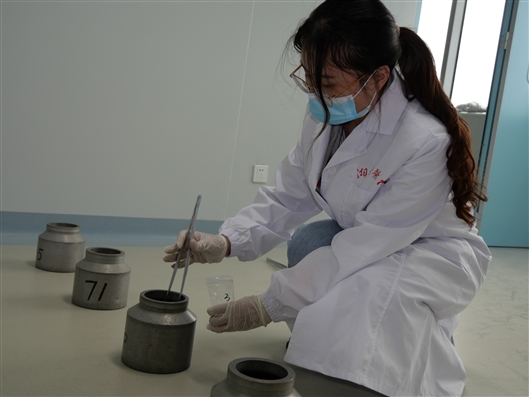 闻“香”识帕金森病 中南大学湘雅医院研究者首次发现犬可辅助嗅辨帕金森病-肽度TIMEDOO