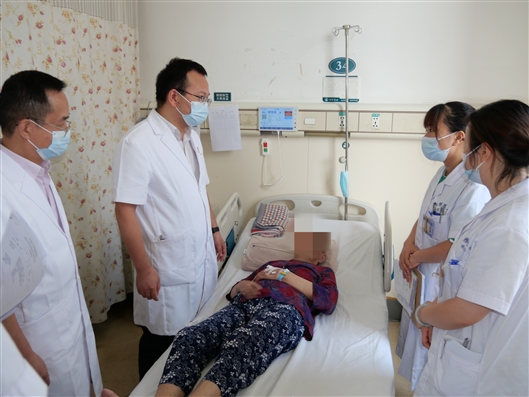 闻“香”识帕金森病 中南大学湘雅医院研究者首次发现犬可辅助嗅辨帕金森病-肽度TIMEDOO