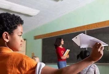 幼儿园升小学是ADHD识别和干预的黄金阶段-肽度TIMEDOO