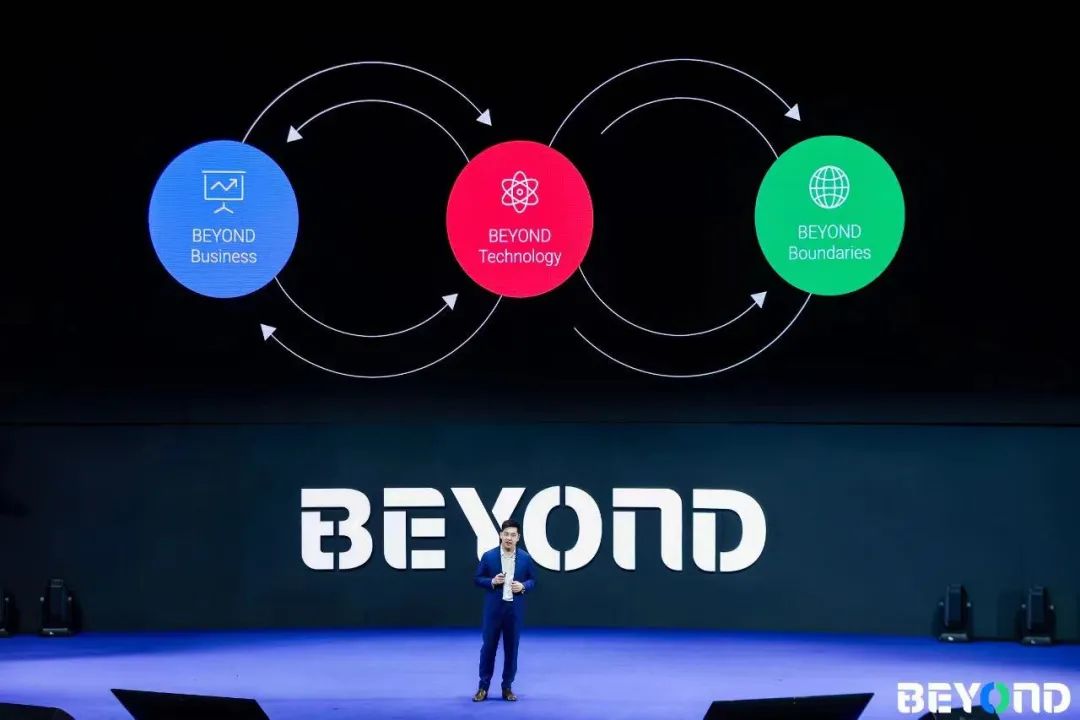 市面上唯一一款超小型智能中频无线电疗仪医点心亮相澳门Beyond Expo国际舞台-肽度TIMEDOO采访-肽度TIMEDOO