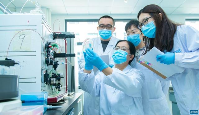 康宁杰瑞在ASCO 2023年会上更新KN026联合KN046治疗HER2阳性实体瘤的临床研究数据