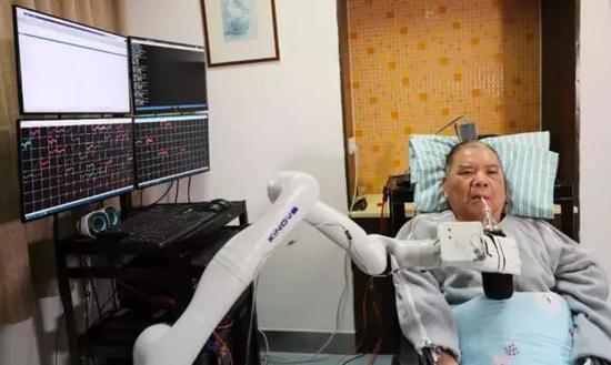 神经科学和神经工程学研究的重大进步 脑机接口让失语者以意念准确“发声”