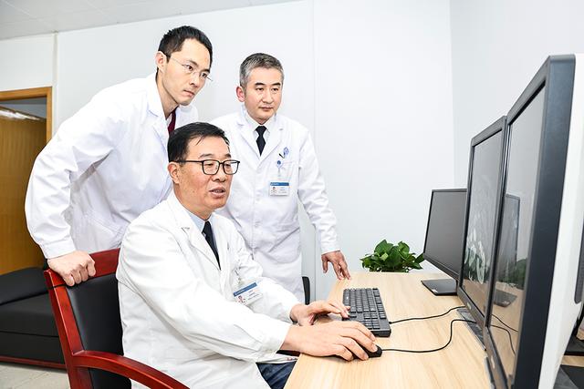 上海专家医学顶刊发文：“平扫CT+AI”对胰腺癌早期筛查有巨大潜力