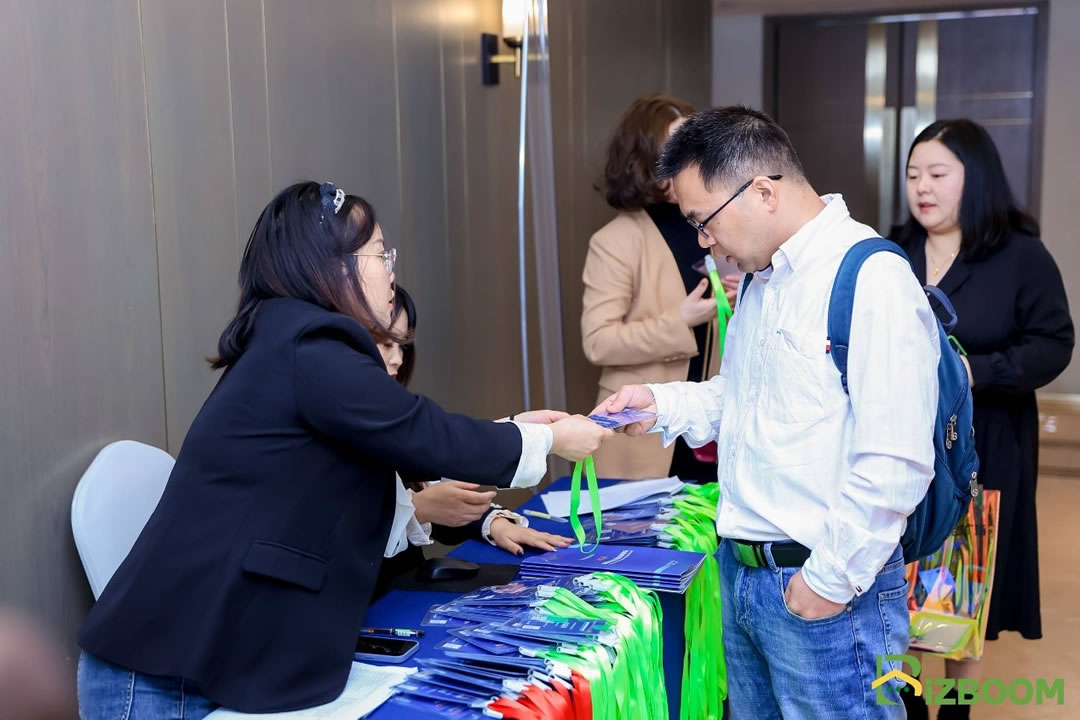 InsurTecTalk Asia 2024 亚洲保险科技创新高峰论坛4月27日在上海成功落幕！-肽度TIMEDOO