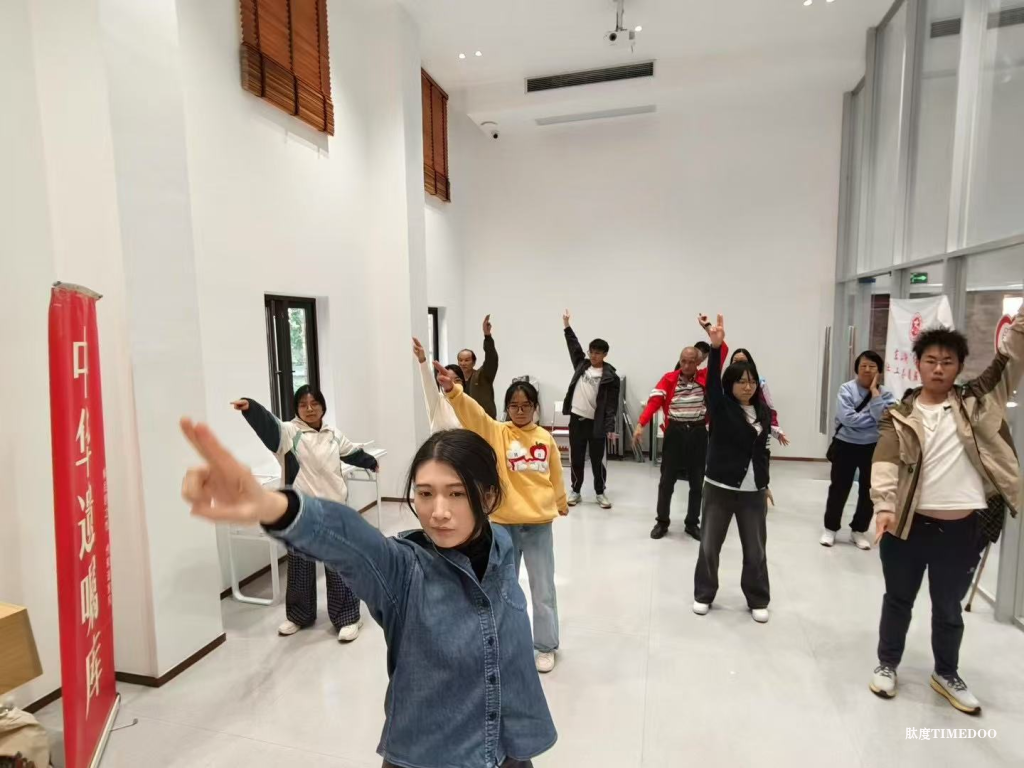非遗武医进入老龄社会核心场景:峣华堂在 SIC 老博会发布“武医助老”社区康复方案-肽度TIMEDOO