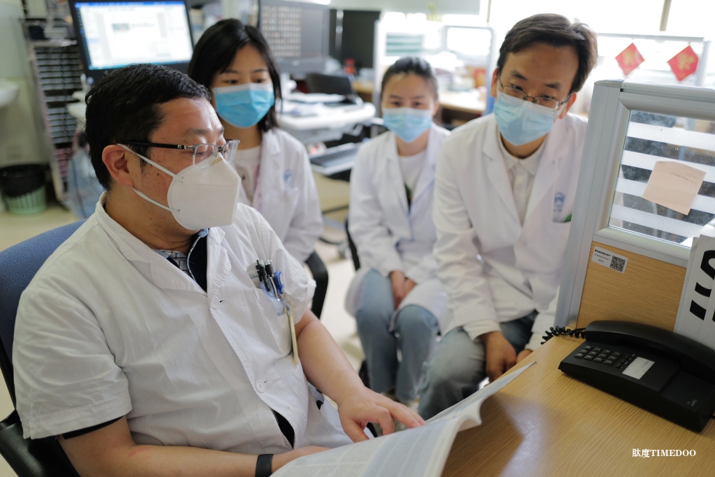 破解肺癌靶向耐药困境，我国团队研究登上《柳叶刀》