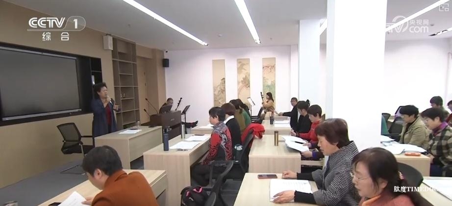 养老消费“时尚潮品”催生银发经济新蓝海 扶持再加码激发经营主体新活力-肽度TIMEDOO