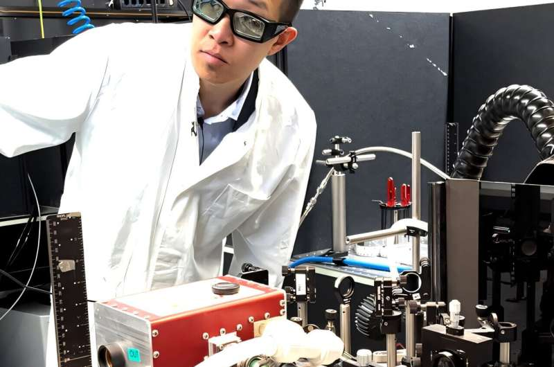 《科学报告》：巴塞尔大学突破手术激光瓶颈，新型“平顶光束”使骨切割深度翻倍-肽度TIMEDOO