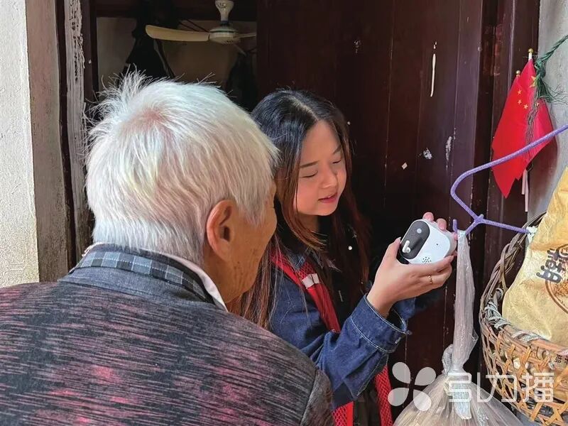AI养老，能照顾好咱爸妈吗？
